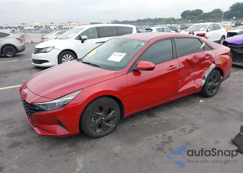 2021 Hyundai Elantra Sel z USA, uszkodzony, nr VIN KMHLS4AG3MU064327